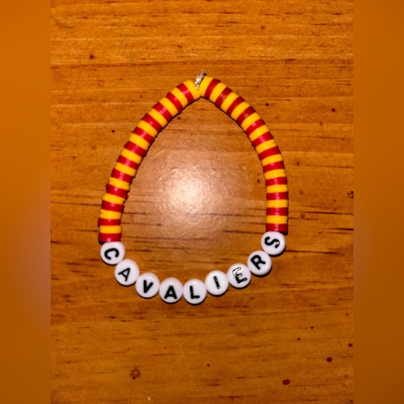 Cleveland Cavaliers Heishi Bracelet - Picture 4 of 13